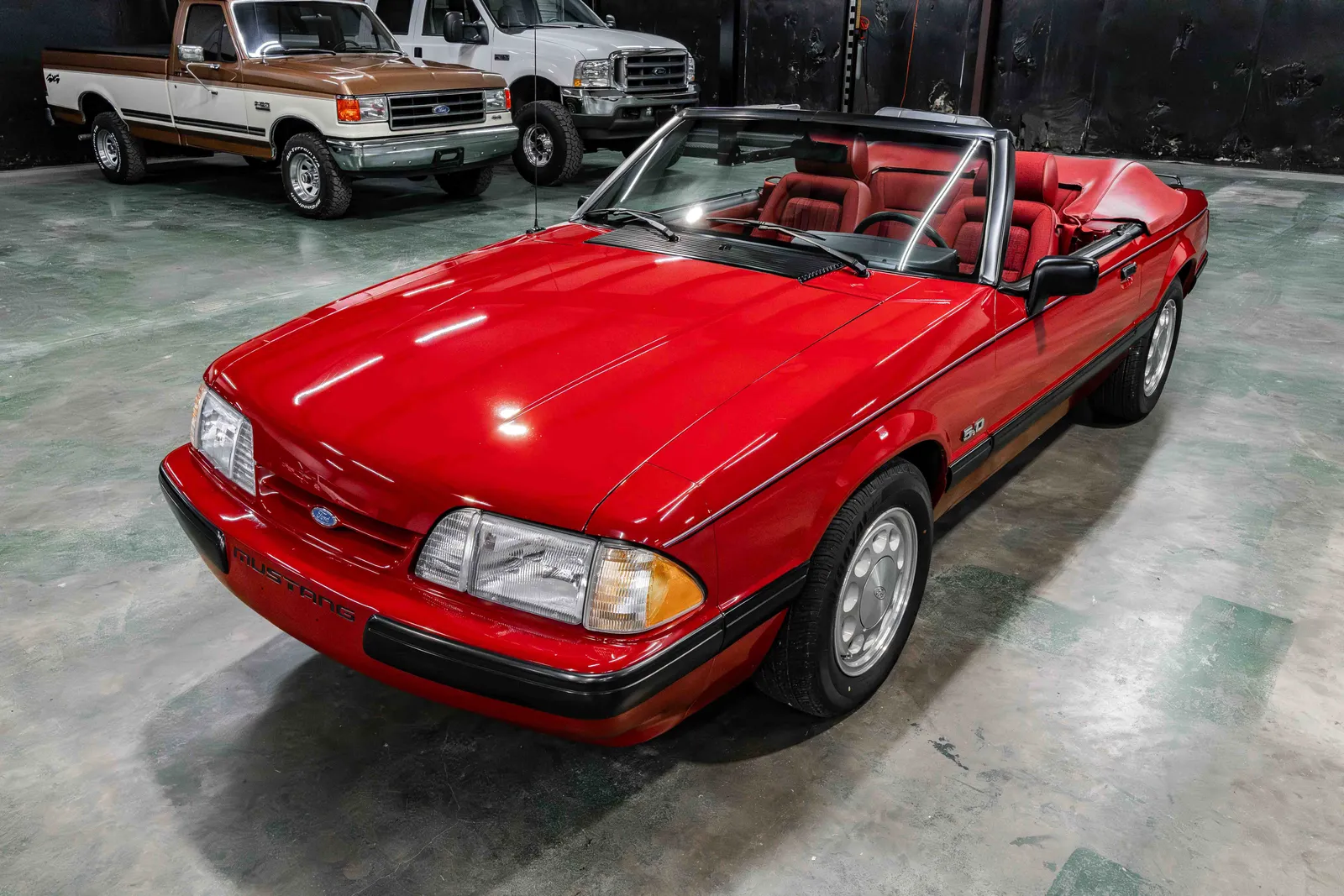 Photos- 1989-Ford-Mustang-Red-1FABP44E6KF268784-33.jpg